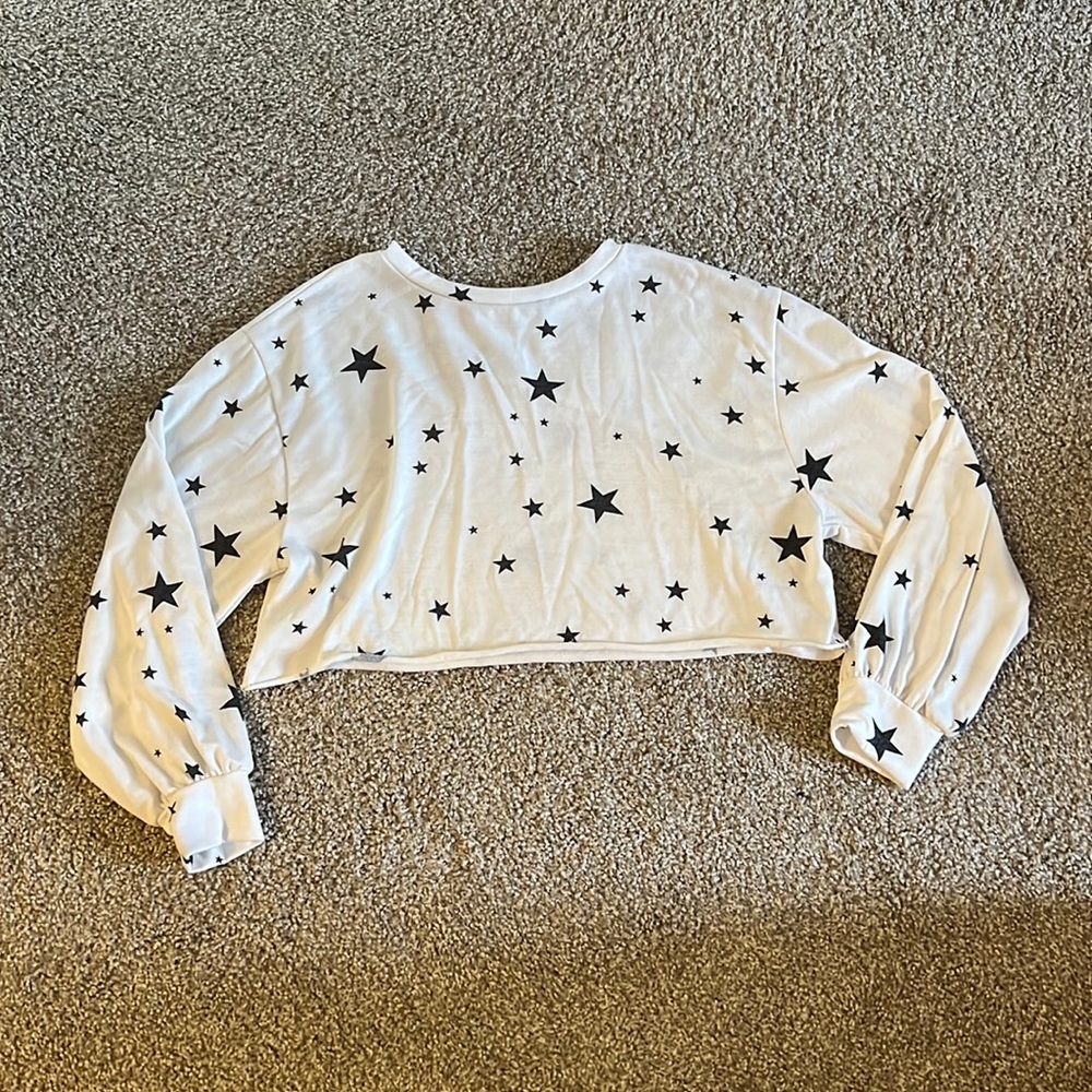 Long sleeve cropped shirt